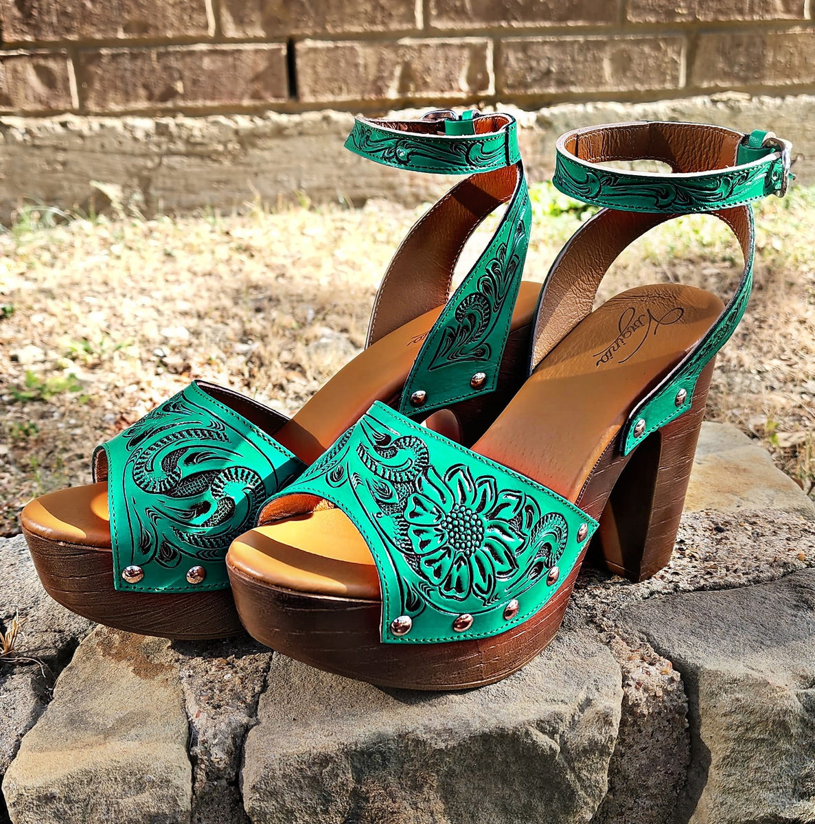 Black and turquoise heels online